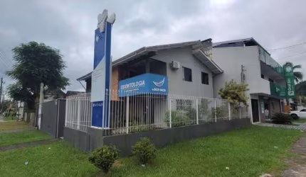 Sobrado em Centro - Guaratuba, PR