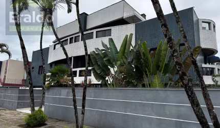 Apartamento Duplex/Cobertura em Caiobá - Matinhos, PR