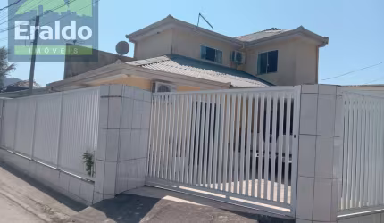 Sobrado em Vila Nova - Matinhos, PR