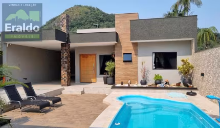 Casa em Sertãozinho - Matinhos, PR