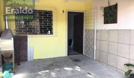 Sobrado em Balneário Ipacaraí - Matinhos, PR
