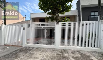 Sobrado em Balneário Inajá - Matinhos, PR