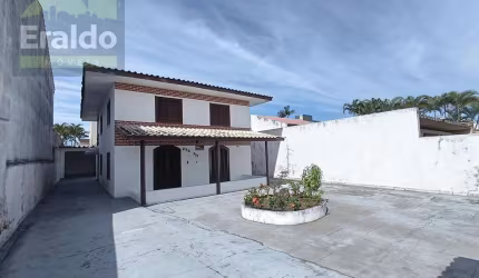 Sobrado em Balneário Solymar - Matinhos, PR