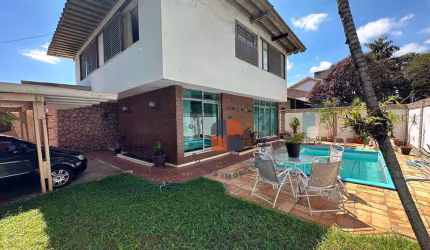 Sobrado com estilo contemporâneo. Abaixo da avaliação de mercado!