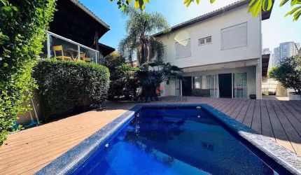 Sobrado com 500m² de terreno, abaixo da avaliação de mercado!