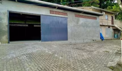 Barracão / Galpão / Depósito à venda na Rua Professor Jacob Ineichen, 3435, Itoupava Central, Blumenau, 180 m2 por R$ 650.000