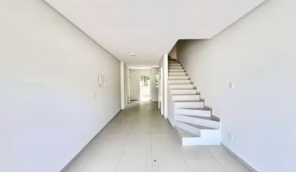 Casa com 2 quartos à venda na Rua Leopoldo Wilhelm, 327, Velha, Blumenau, 77 m2 por R$ 385.000
