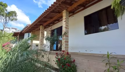 Casa com 3 quartos à venda na Rua Odir César Vicentini, 188, Passo Manso, Blumenau, 162 m2 por R$ 460.000
