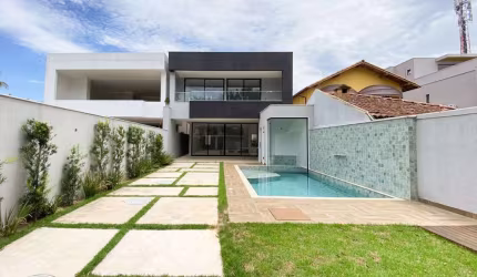 Casa com 4 dormitórios à venda, 350 m² por R$ 3.950.000,00 - Barra da Tijuca - R