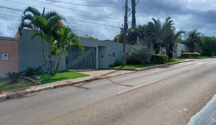 Casa 3 quartos Fora de Condominio