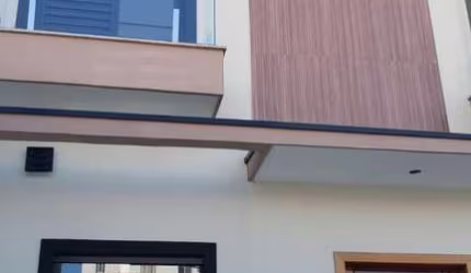 MARAVILHOSO SOBRADO COM ACABAMENTO NOBRE - PARQUE VITÓRIA