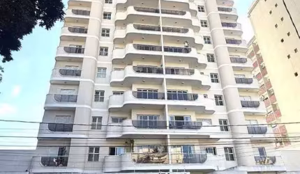 Apto Amplo a venda com 159m² de área útil, localização privilegiada, armários em todos os ambientes.