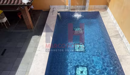 Casa com 4 quartos, Canto do Forte, Praia Grande - R$ 2.2 mi, Cod: 206929