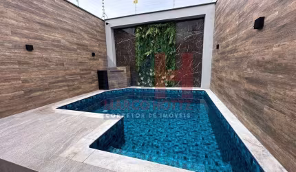 Casa com 2 dorms, Maracanã, Praia Grande - R$ 980 mil, Cod: 207073