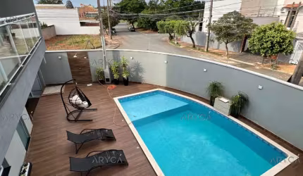 Casa Assobradada de Alto Padrão com Piscina e Área Gourmet no Terramérica