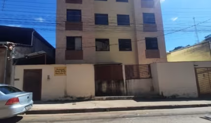 Apartamento espaçoso à venda