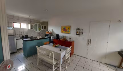 Apartamento à venda de 65m² com 3 quartos no bairro Sapiranga em Fortaleza-CE.
