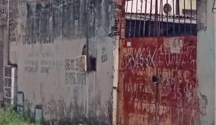 Terreno comercial próximo a AV. Pontes Vieira