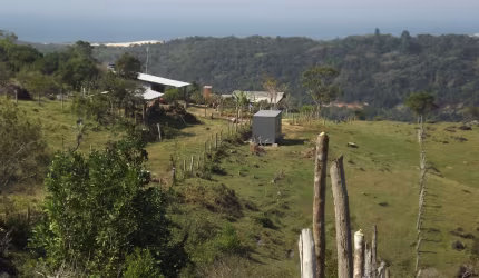 Terreno à venda com vista para o mar no Macacu em Garopaba.