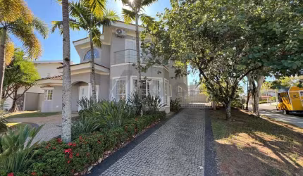 Casa em condomínio fechado com 4 quartos à venda na Rodovia Governador Doutor Adhemar Pereira de Barros, 100, Loteamento Alphaville Campinas, Campinas, 320 m2 por R$ 2.700.000