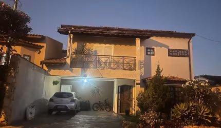Casa em condomínio fechado com 4 quartos à venda na Estrada Municipal do Roncáglia, 450, Roncáglia, Valinhos, 240 m2 por R$ 1.100.000