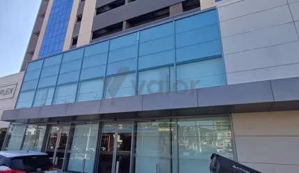 Sala comercial para alugar na Avenida Barão de Itapura, 610, Jardim Guanabara, Campinas, 51 m2 por R$ 8.000