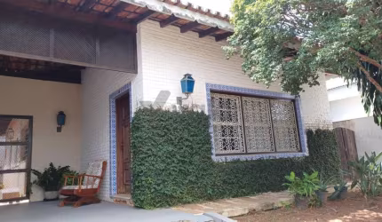 Casa com 3 quartos à venda na Rua Camilo Castelo Branco, 296, Jardim Nossa Senhora Auxiliadora, Campinas, 190 m2 por R$ 580.000