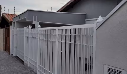 Casa com 3 quartos à venda na Joaquim Egydio Orsi, 97, Jardim García, Campinas, 160 m2 por R$ 790.000