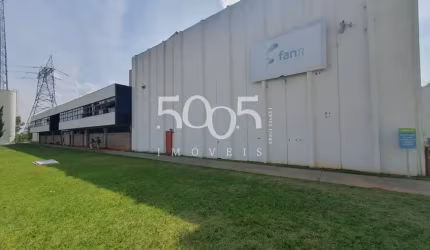 Imóvel industrial para locação em Itu- SP, em rodovia: com salas corporativa, banheiros e vestiários, vagas de estacionamento, 5.037m²