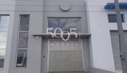 Galpão Comercial para Locação em Itu-SP, Bairro Itu Novo Centro, com Salas, 3 Banheiros, 4 Vagas de estacionamento, 220m² de Área