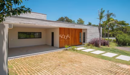 Casa térrea de condomínio à venda no Condomínio Parque Xapada em Itu, SP. Com 4 dormitórios, 380m² de construção e terreno de 1.101m²