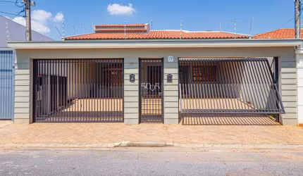Casa à venda no Bairro Presidente Médici em Itu, com 275m² de área construída em um terreno de 400m²