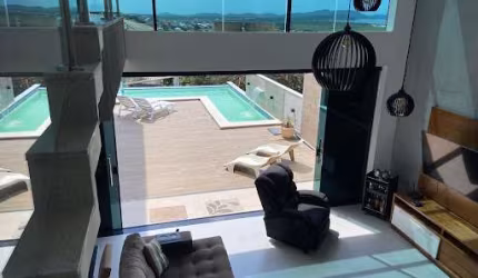 Casa com 4 dormitórios à venda, 266 m² por R$ 980.000,00 - Ogiva - Cabo Frio/RJ