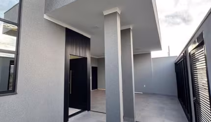 Casa à Venda no Bairro Parque do Jóquei - Barretos/SP