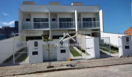 Casa com 2 quartos à venda em Santa Terezinha, Gaspar , 111 m2 por R$ 430.000
