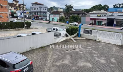 Prédio com 1 sala para alugar no Ponta Aguda, Blumenau , 300 m2 por R$ 7.500