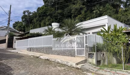 Casa comercial com 4 salas à venda no Itoupava Norte, Blumenau , 138 m2 por R$ 1.350.000