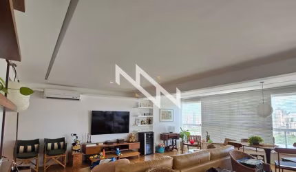 Apartamento 3 suítes com vista para o Parque Vaca Brava