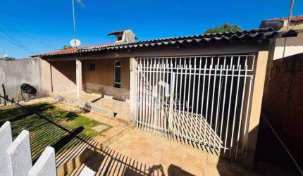 Casa com 3 dormitórios à venda, 77 m² por R$ 240.000,00 - Aquilles Sthengel - Londrina/PR