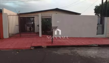 CASA COM PISCINA
