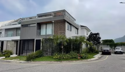 Casa Alto Padrão DREEM GARDEN 1
