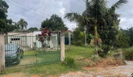 'Chácara Tranquila em Piedade/SP à Venda!'