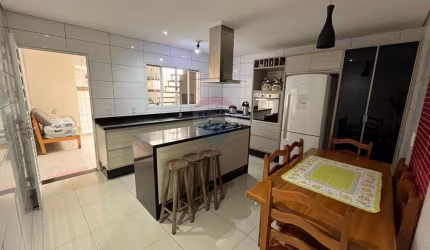 Casa Moderna em Sorocaba: Conforto e Praticidade