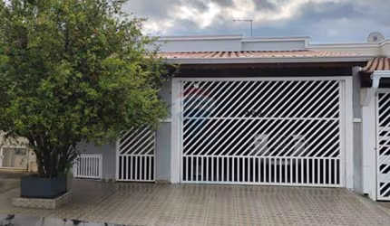 'Seu Paraíso em Éden: Casa Moderna em Sorocaba'