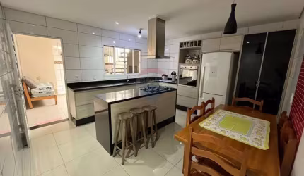 Casa Moderna em Sorocaba: Conforto e Praticidade