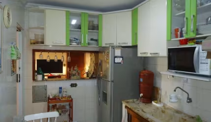 Apartamento para venda tem 72 metros quadrados com 3 quartos