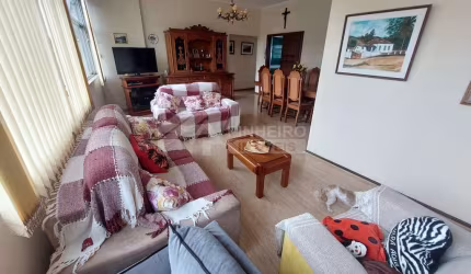 Apartamento para Venda em Teresópolis, Várzea, 3 dormitórios, 1 banheiro, 1 vaga