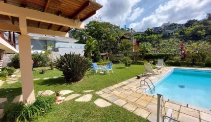 Casa para Venda em Teresópolis, Comary, 4 dormitórios, 2 suítes, 5 banheiros, 5 vagas