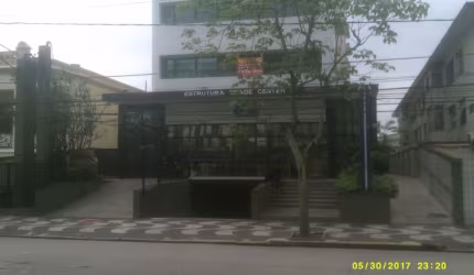 Salas Comerciais para locação em Santos na Av. Ana Costa, 79