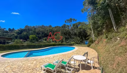 Casa à venda no bairro Quebra Frascos - Teresópolis/RJ